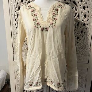 Lucky Brand Embroidered Cream Women's Top Bella Swan Twilight bag